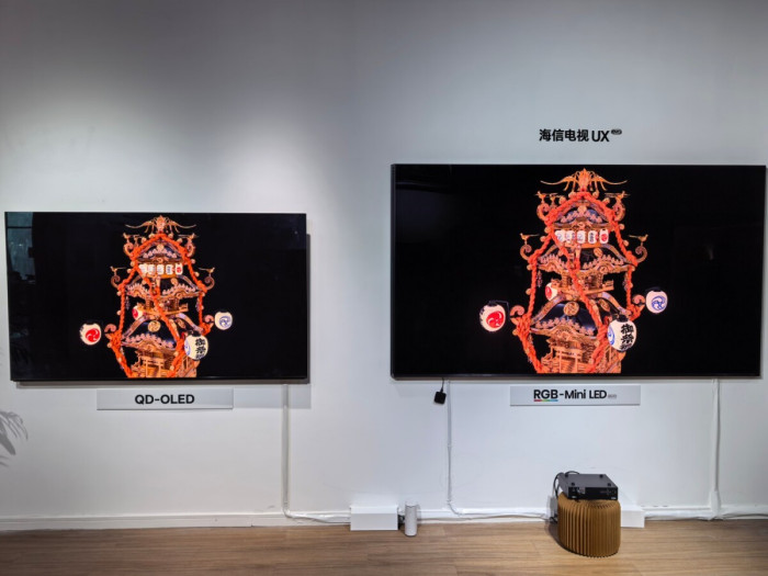 海信UX2026款现场体验：玲珑4芯真彩背光刷新RGB-Mini LED画质标杆