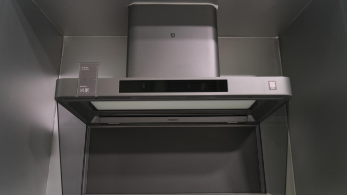 米家净烟机P2亮相AWE2026：以“净烟黑科技”定义现代厨房呼吸标准