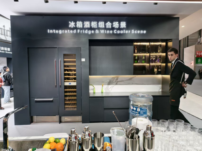 惠而浦以全系高端产品重磅亮相AWE 2026