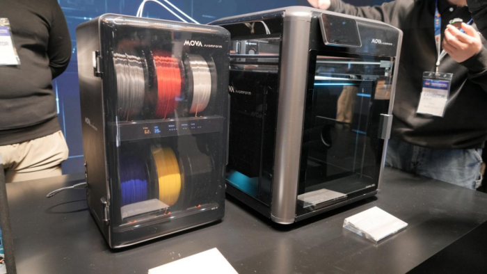 从个人护理到宇宙生态——MOVA全生态产品矩阵亮相AWE