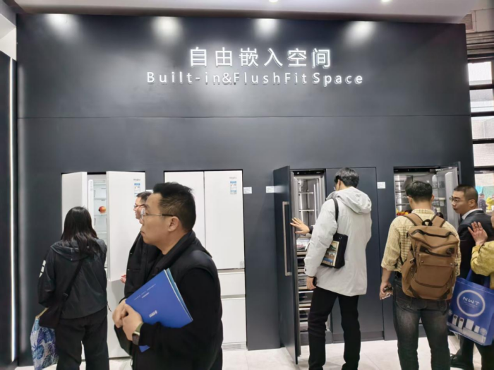 惠而浦以全系高端产品重磅亮相AWE 2026