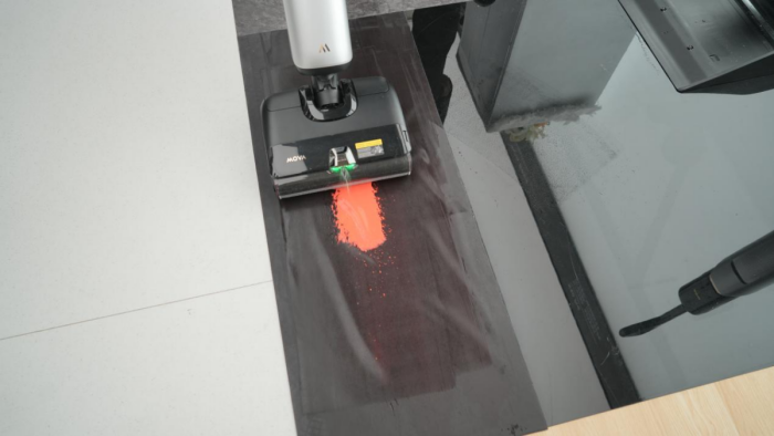 从个人护理到宇宙生态——MOVA全生态产品矩阵亮相AWE