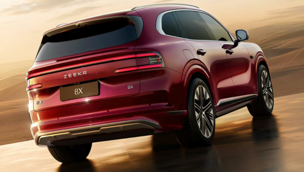 史上最豪华?极氪8X内饰官宣,完成度绝了,35-45万元能拿下?