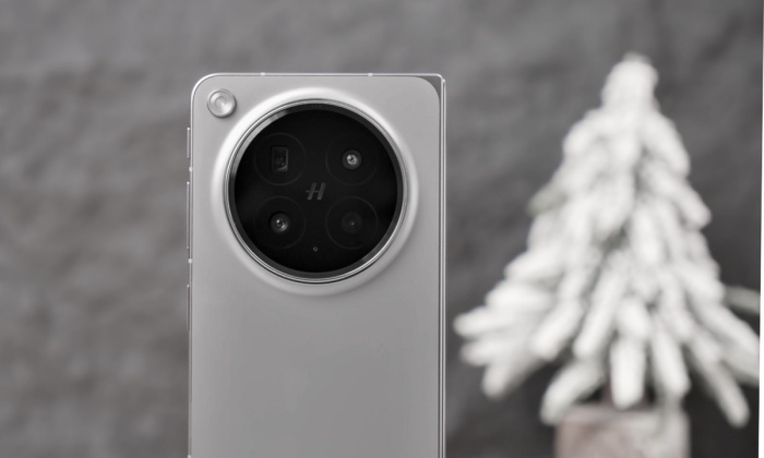 OPPO Find N6搭载哈苏2亿超清四摄，影像质感全方位跃迁