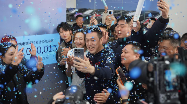 11年首次盈利!蔚来财报背后:李斌的长期主义,终于做成了生意!